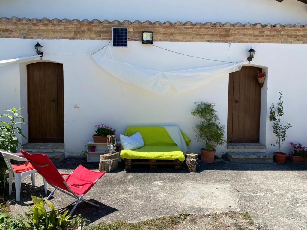 Basciano Agriturismo Flara المظهر الخارجي الصورة